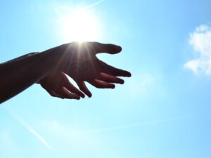 hands