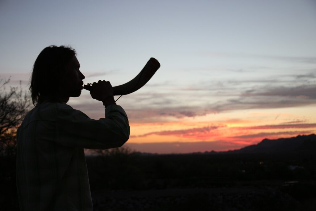 Passover trumpet